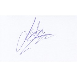 Julia Stiles Autograph...