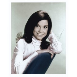 Mary Tyler Moore Autograph...